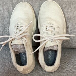 Allbirds Wool Runner in Natural White Sz. 7